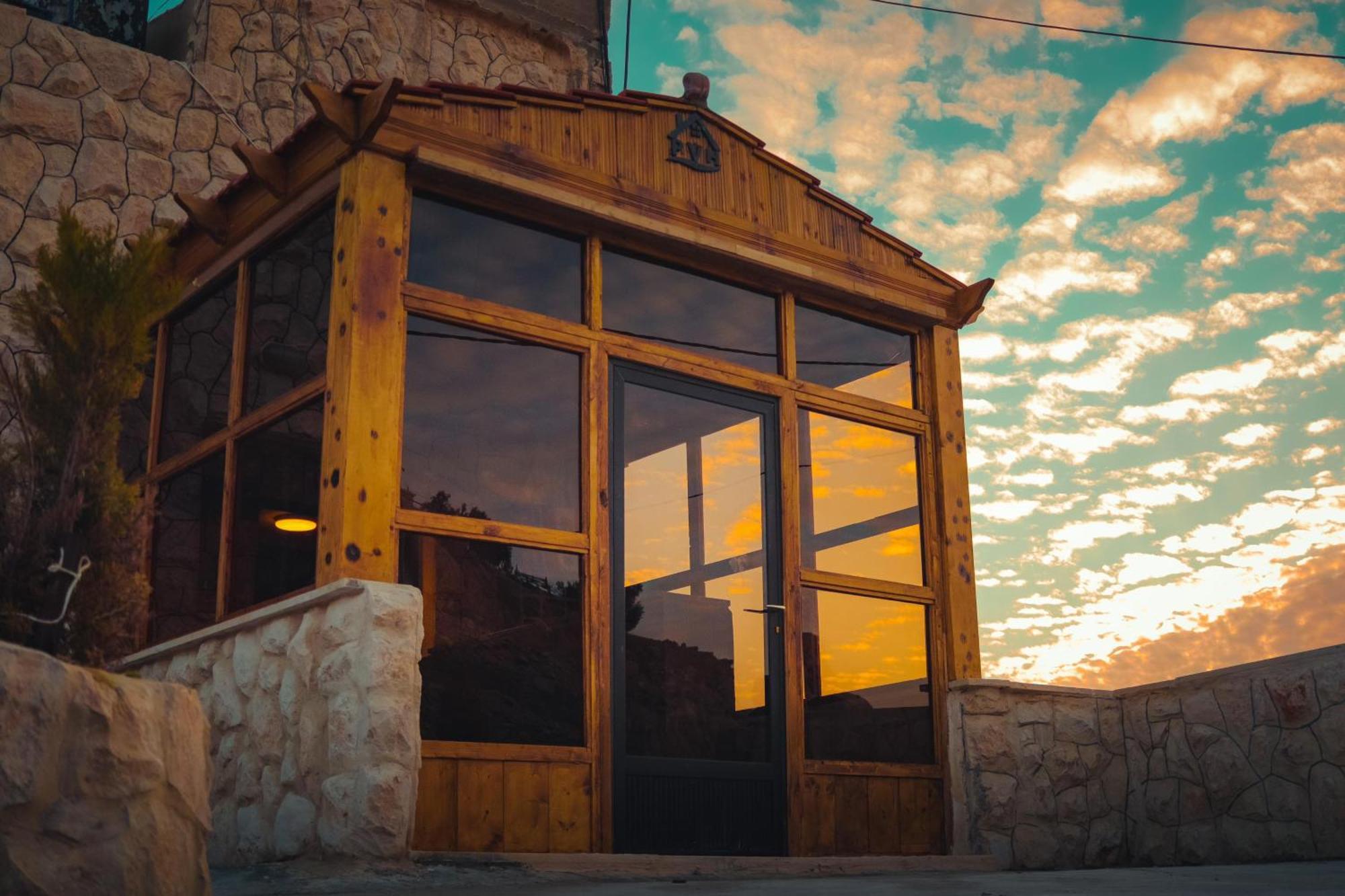 Plaza View Hostel Aţ Ţayyibah Zewnętrze zdjęcie